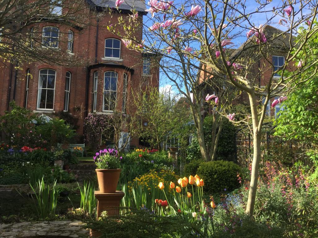 St Benedict - Victorian Bed And Breakfast Hastings Luaran gambar